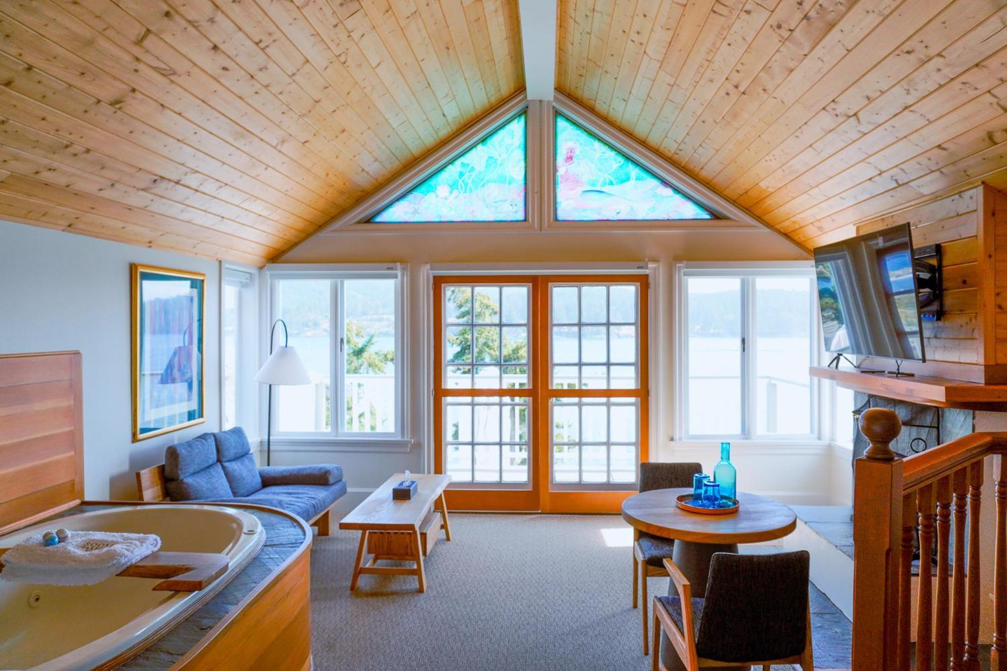 Отель Sooke Harbour House Экстерьер фото