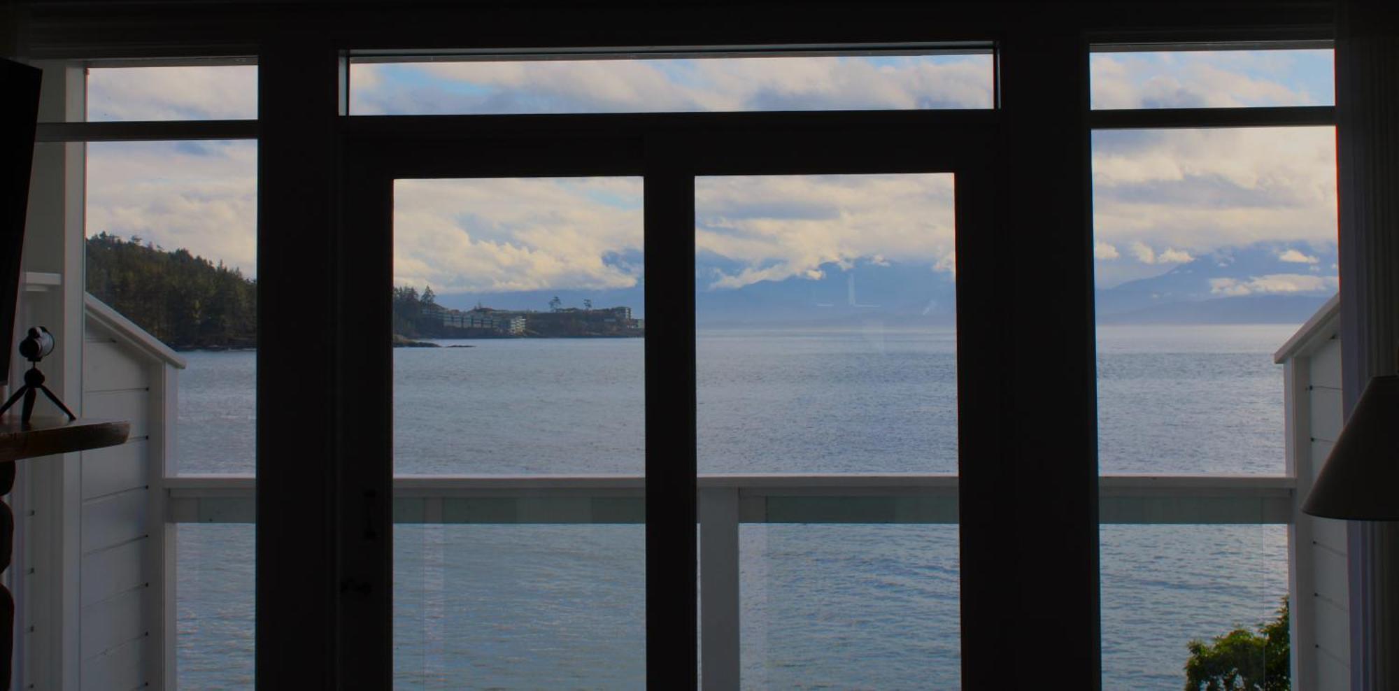 Отель Sooke Harbour House Экстерьер фото